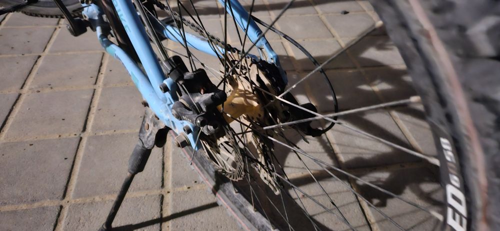 Велосипед  алюминивая рама