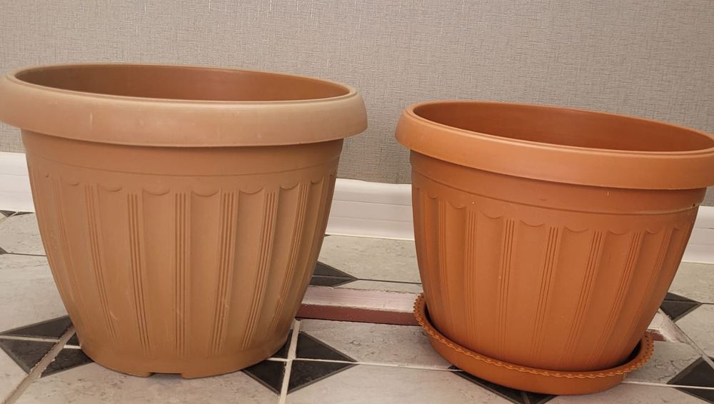 Цветочные горшки