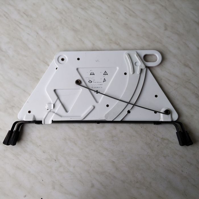 Аварийный знак Mercedes