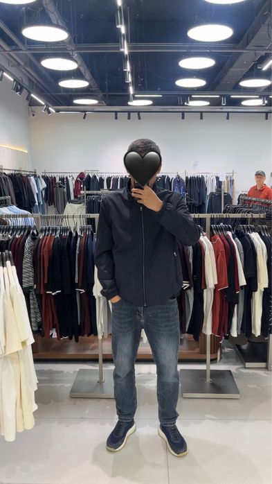 Ветровка новый        .