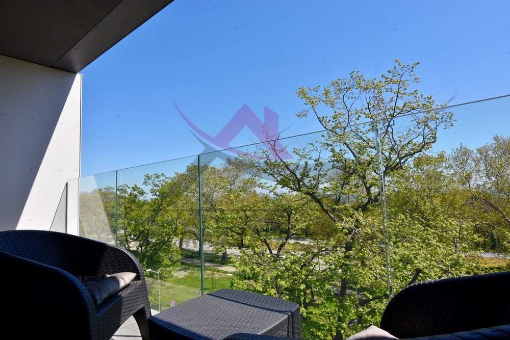 Дава се под наем Тристаен апартамент в Варна, Чайка - 100 кв.м за 1495.83 € - Снимка #9