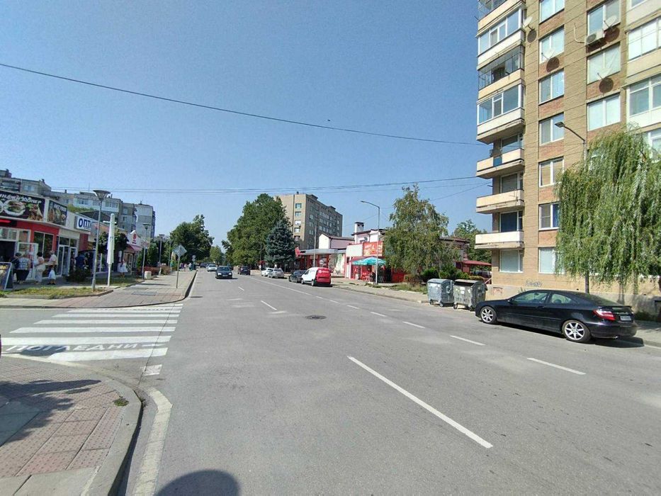 Продава се Двустаен апартамент в Търговище, Запад 1 - 67 кв.м за 1211 €/кв.м - Снимка #15