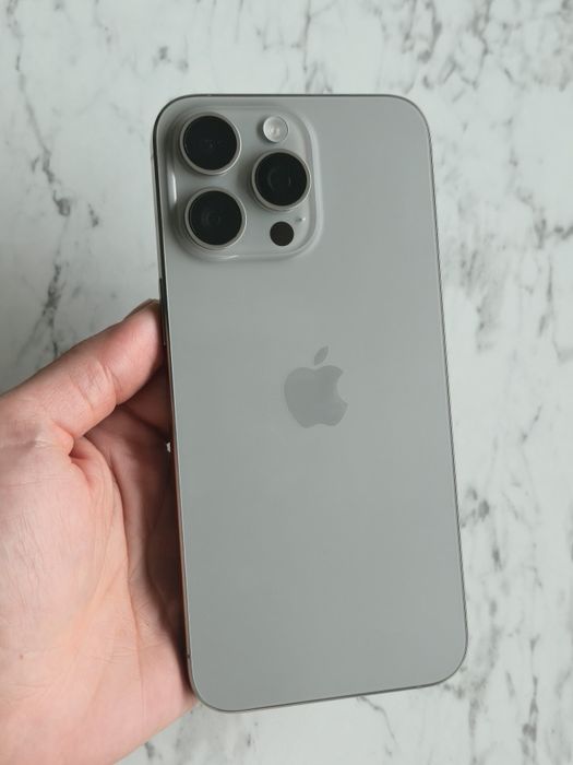 Vand/schimb iPhone 15 Pro Max 256gb