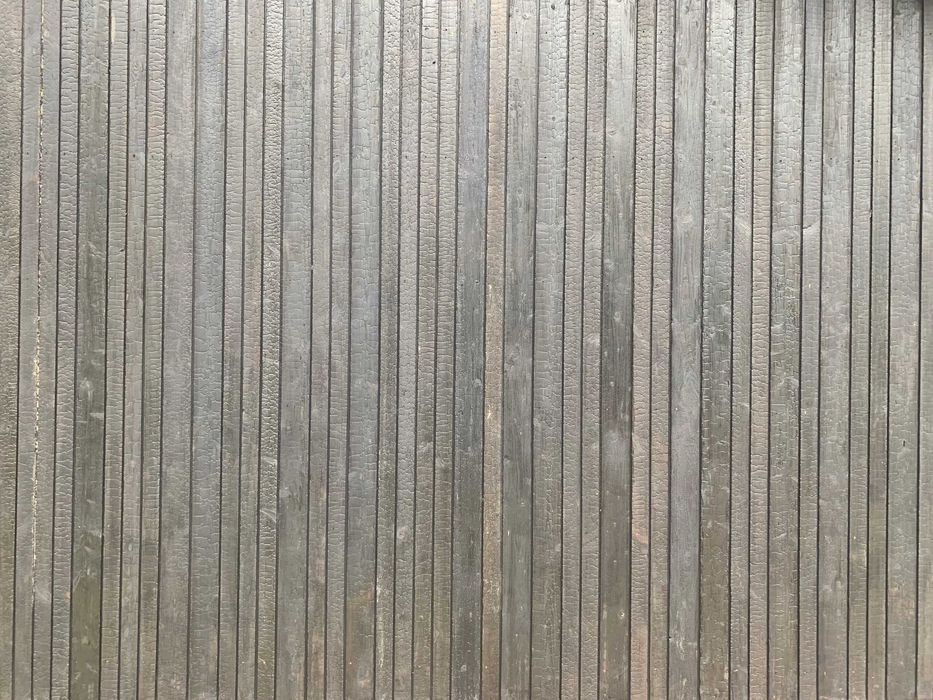 Lambriu ars si uleiat