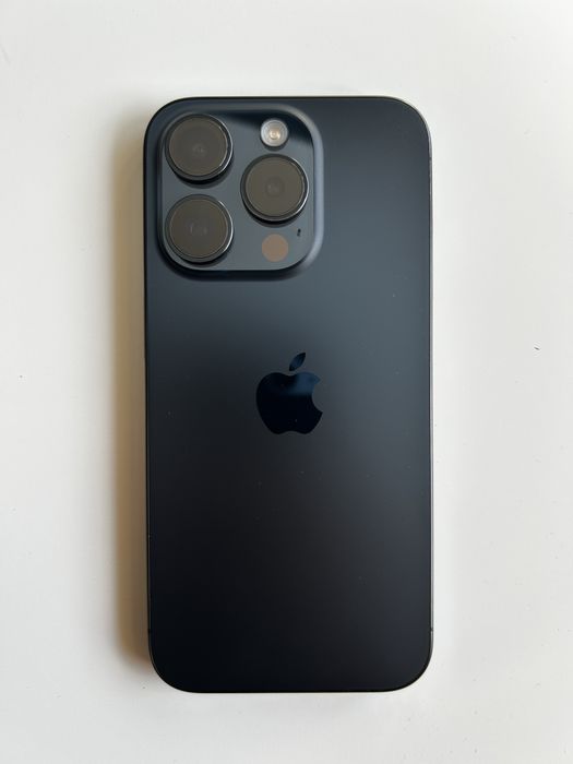 iPhone 15 Pro с проблеми с Celluar Baseband & eSIM