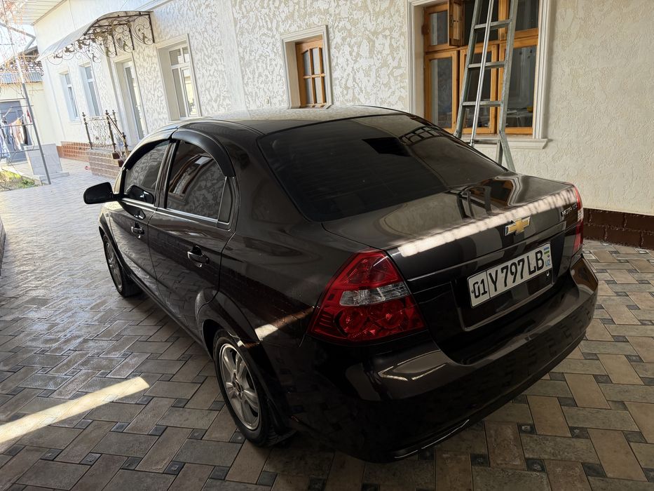 Нексия-3 автомат