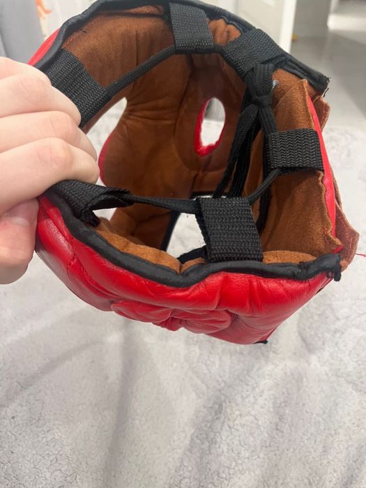 Шлем для единоборств