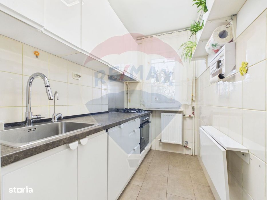 Apartament cu 2 camere de vânzare în zona Titan