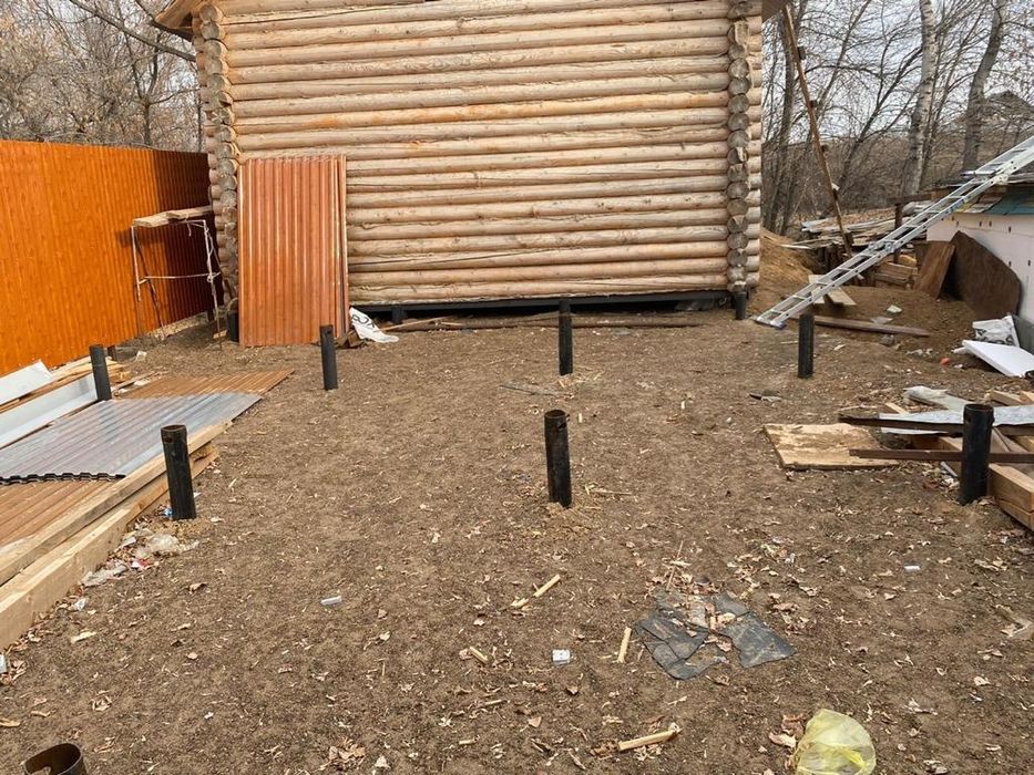 Дом из сруба на сваях 90 кв