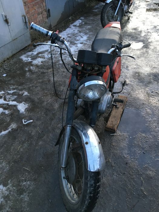 Мотоцикл иж планета 5