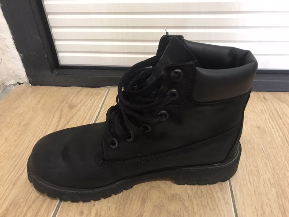 Продам обувь в отличном состояний