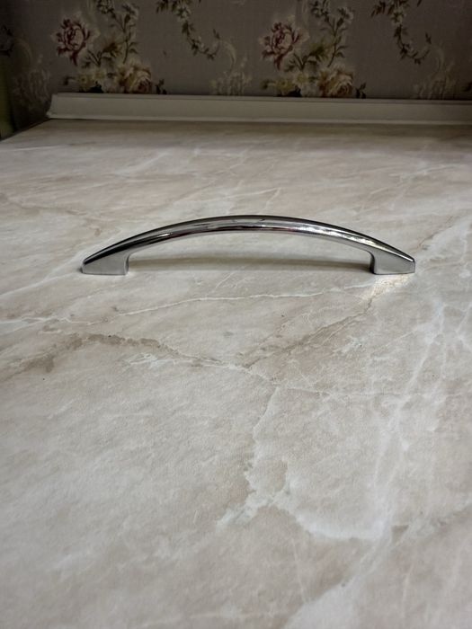 Продам ручки для мебели