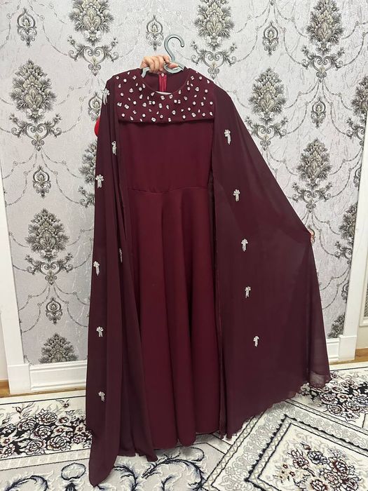 Продается платья