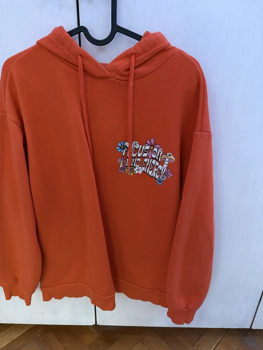 Худи от магазин Defacto