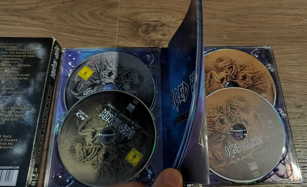 Iced Earth colectie DVD Blu-ray CD
