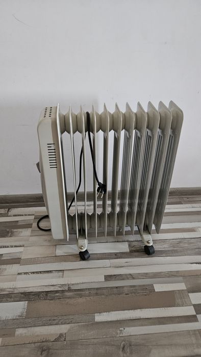 Calorifer electric 2500W ulei 11 elementi