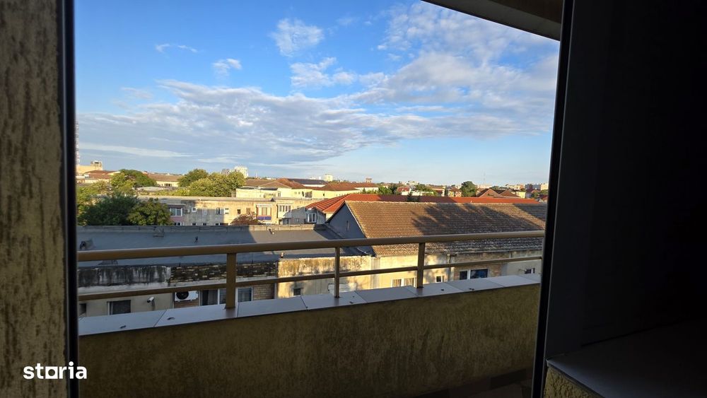 Apartament 4 camere | 90 mp | 4 balcoane | Complex Studentesc