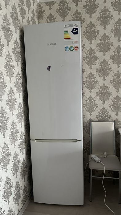 Продам холодильник Bosh