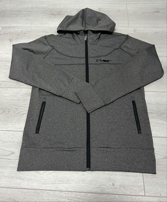 Дамски екип на Flair