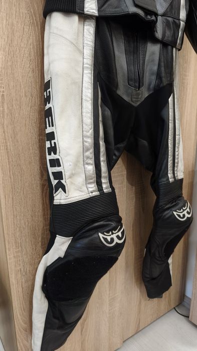 Мото екип Berik 54