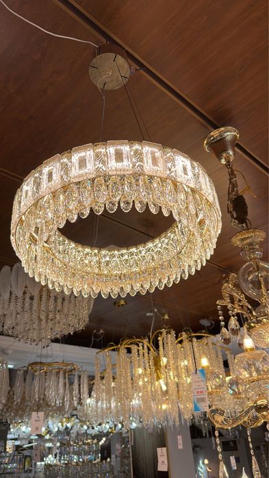 Продам люстру круглая диодная /2 шт/