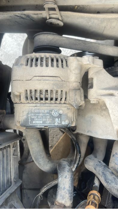 Продам генератор гольф 3 в хорошем состояние