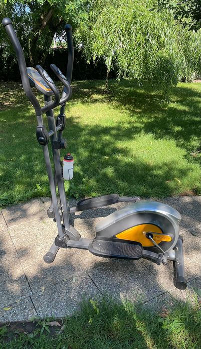 Bicicleta eliptica E400 neutilizata, stare perfecta