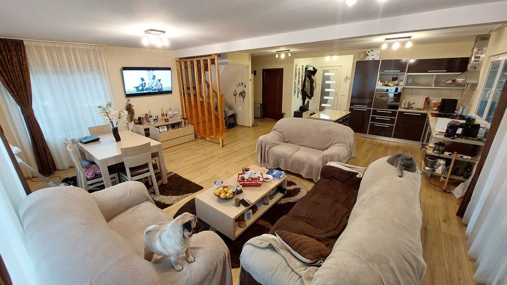 Inchiriere Casa P+ M, zona Serbanesti
