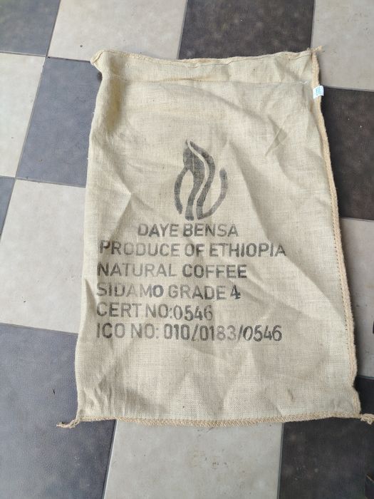 Бош коп сотилади матряли жуда мустахкам хархил нарсаларга ишласа болад