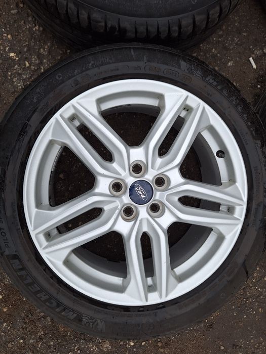 Форд-18цола-5/108-с датчици-оригиналн