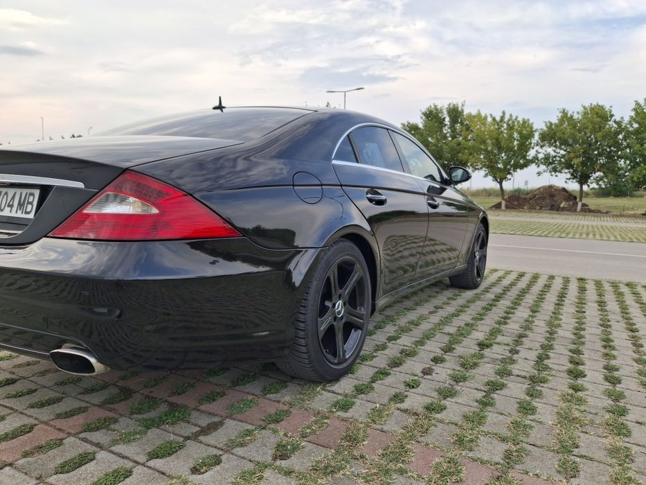 Mercedes Benz CLS