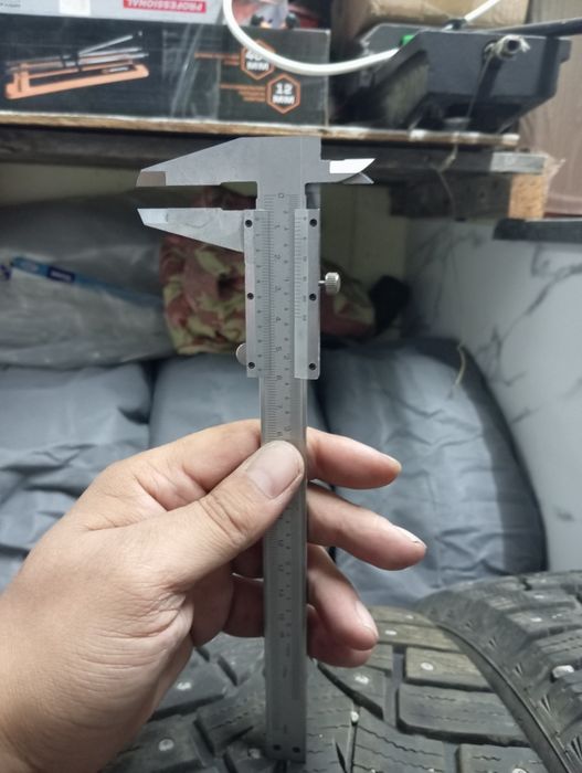 Продам зимние шины
