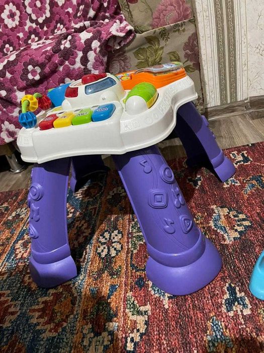 Развивающий музыкальный столик