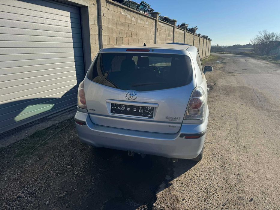 toyota corolla verso 2.2 d-cat navi на части тойота  корола версо