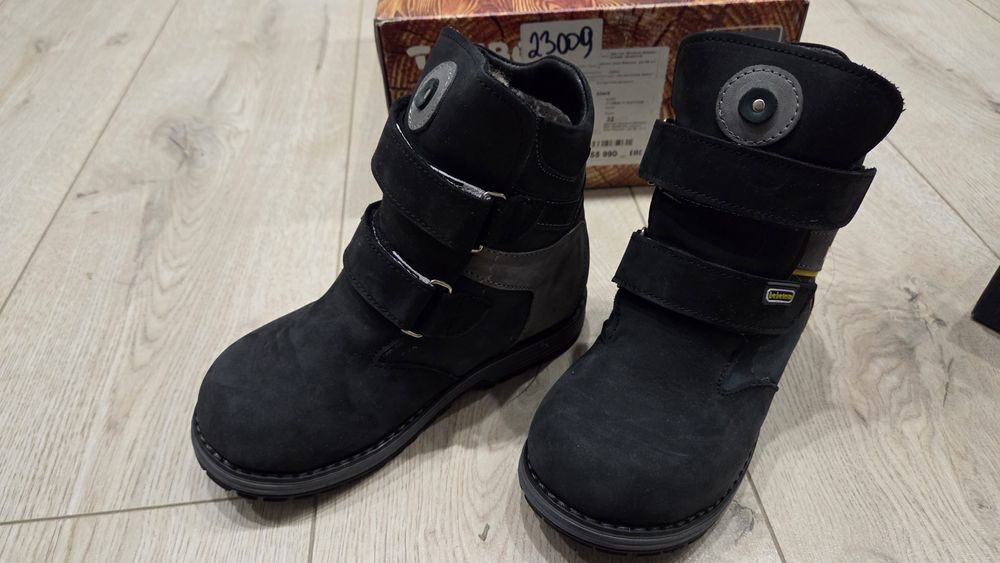 Детские зимнее сапоги новые