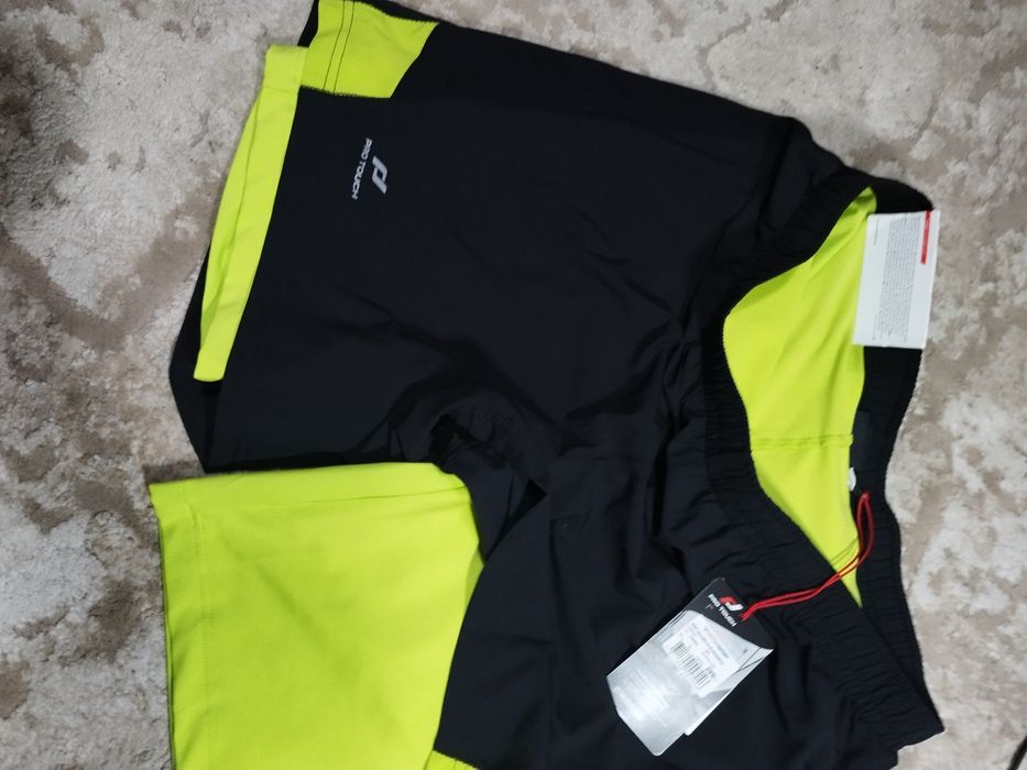Pantaloni scurți ptr sport