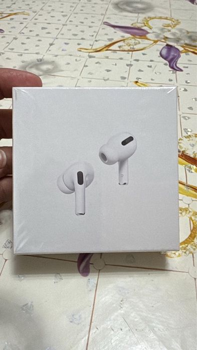 Наушник новый. Срочно сатылады.