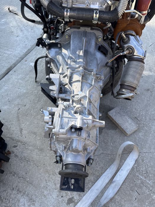 Cutie de viteze motor 3.0  iveco 2024 noua