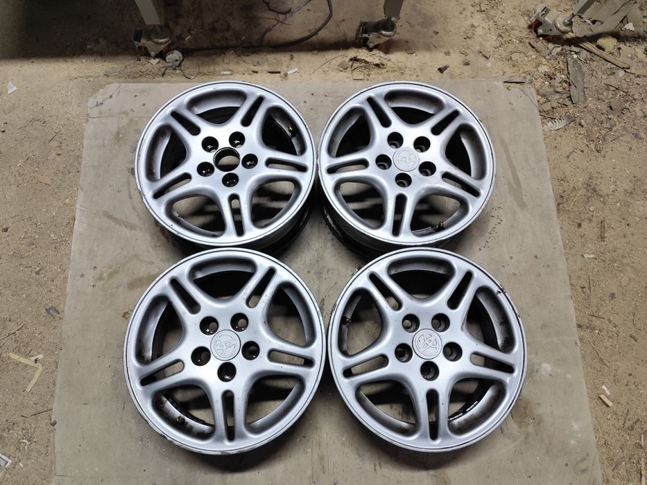 Срочно продам оригинал диски в идеале. Диски привозные без дефекта. По