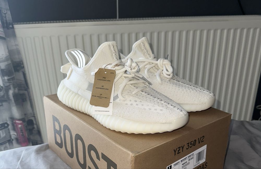 Adidas Yeezy Boost 350 V2 Bone
