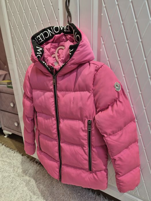 Продавам зимно яке за момиче