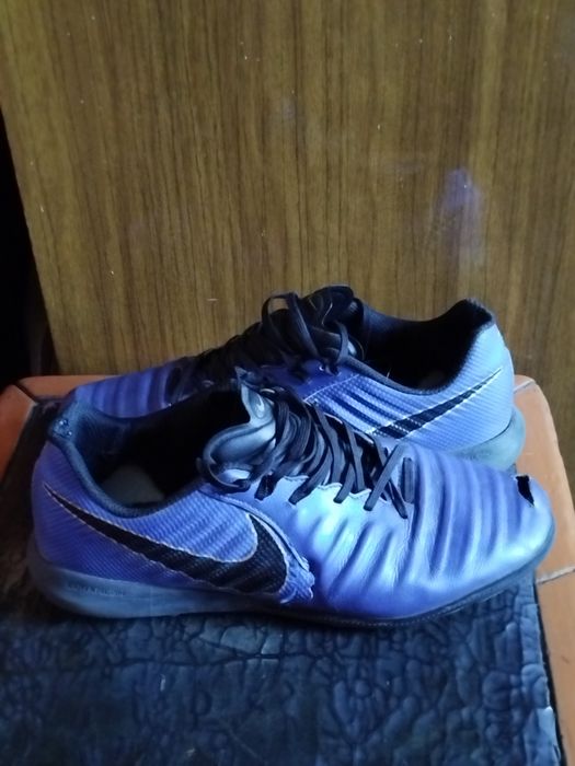 Бутсы/сороконожки