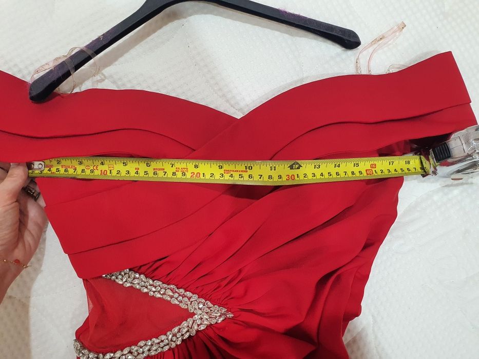 Rochie rosie cu trena nasa / ocazie / seara