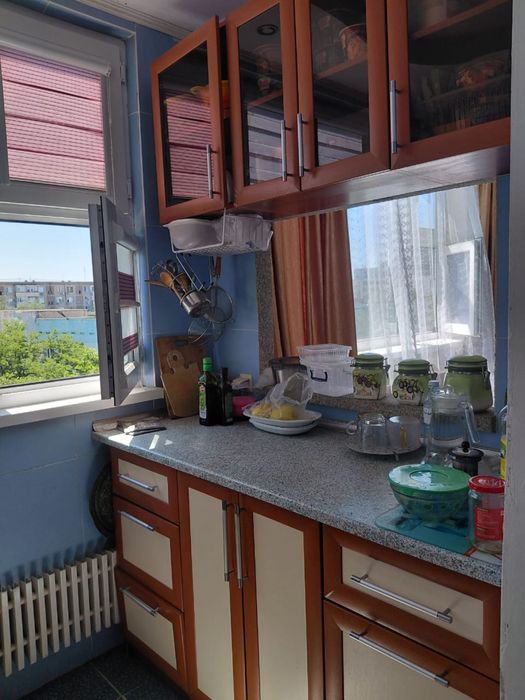 Кухня и газовка продается
