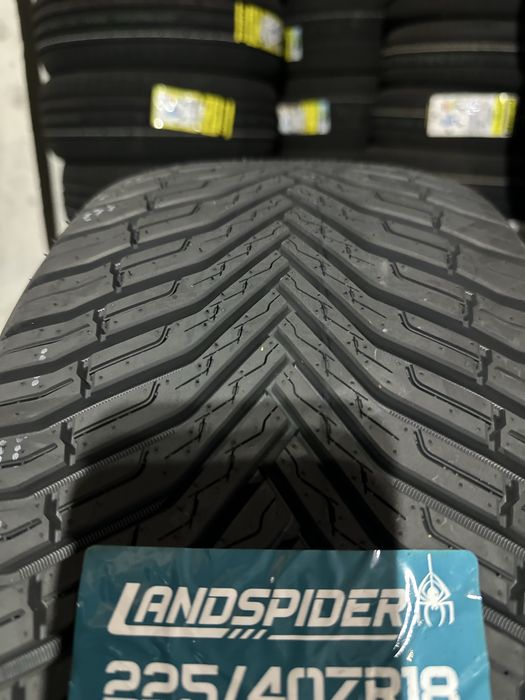 Нови всесезонни гуми LANDSPIDER 225/40R18 92Y XL НОВ DOT БОРД 2254018