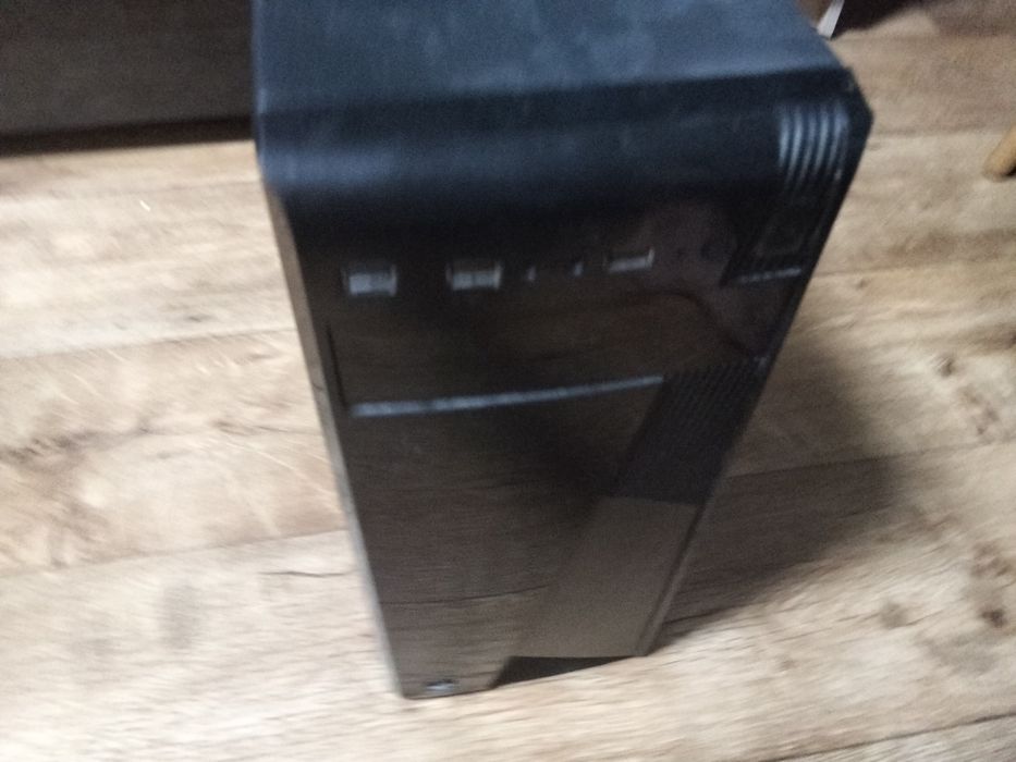 Продам корпус aerocool