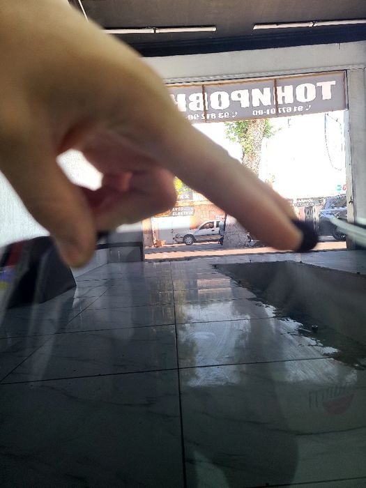 Tonirovka plyonka sotiladi