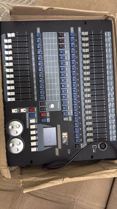 Световой пульт Kin kong