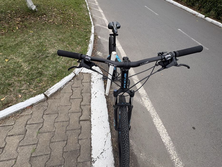 Vand sau Schimb cu Gravel MTB Focus  whistler Pro OFERTA DE IUNIE