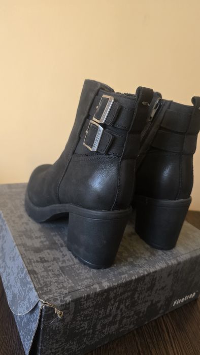 Ghete / botine Firetrap UK, mult sub prețul reprz , doar 36